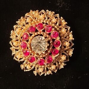 Vintage Filigree Goldtone Brooch